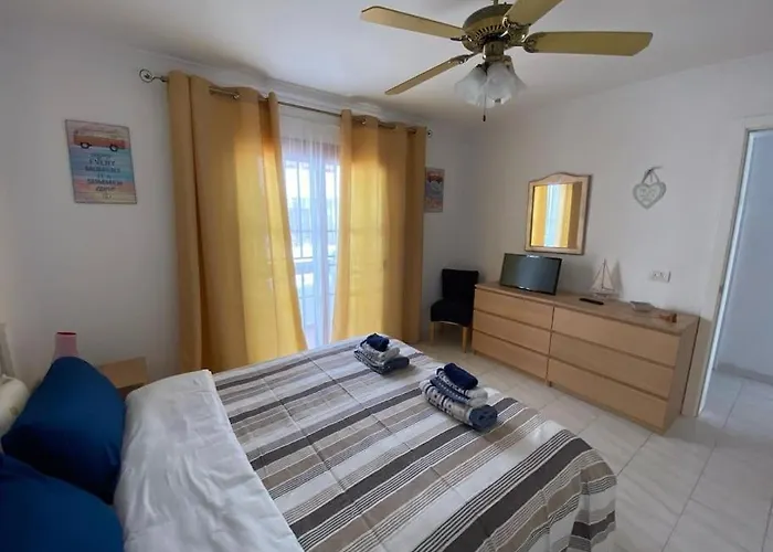 Amazing View Relax In Port Royal * 洛斯克里斯蒂亚诺斯